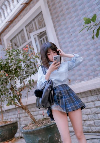 卿本佳人 在线