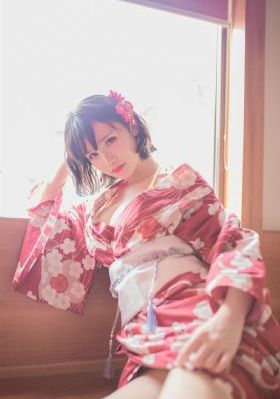 被各种性器调教到哭vk