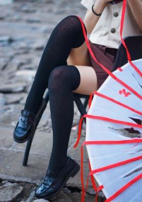 按摩房的女大学生电影