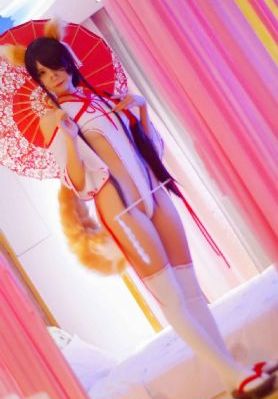 恸哭の女教 未久 在线